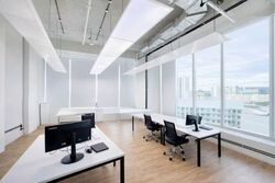 Arc 380 (D8), Office #600617281
